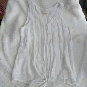 💙5/$15💙Women's white tank top